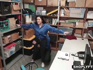 ShopLyfter - LP Office-holder Humiliates Gifted Teen Sneak-thief