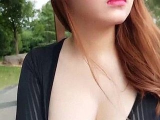 Arrefecer Big Breast menina chinesa Dildo Pepino Parque Webcam Pública